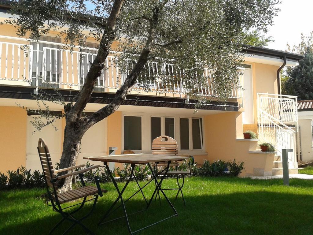Appartamento Villa Elison Lazise Dış mekan fotoğraf